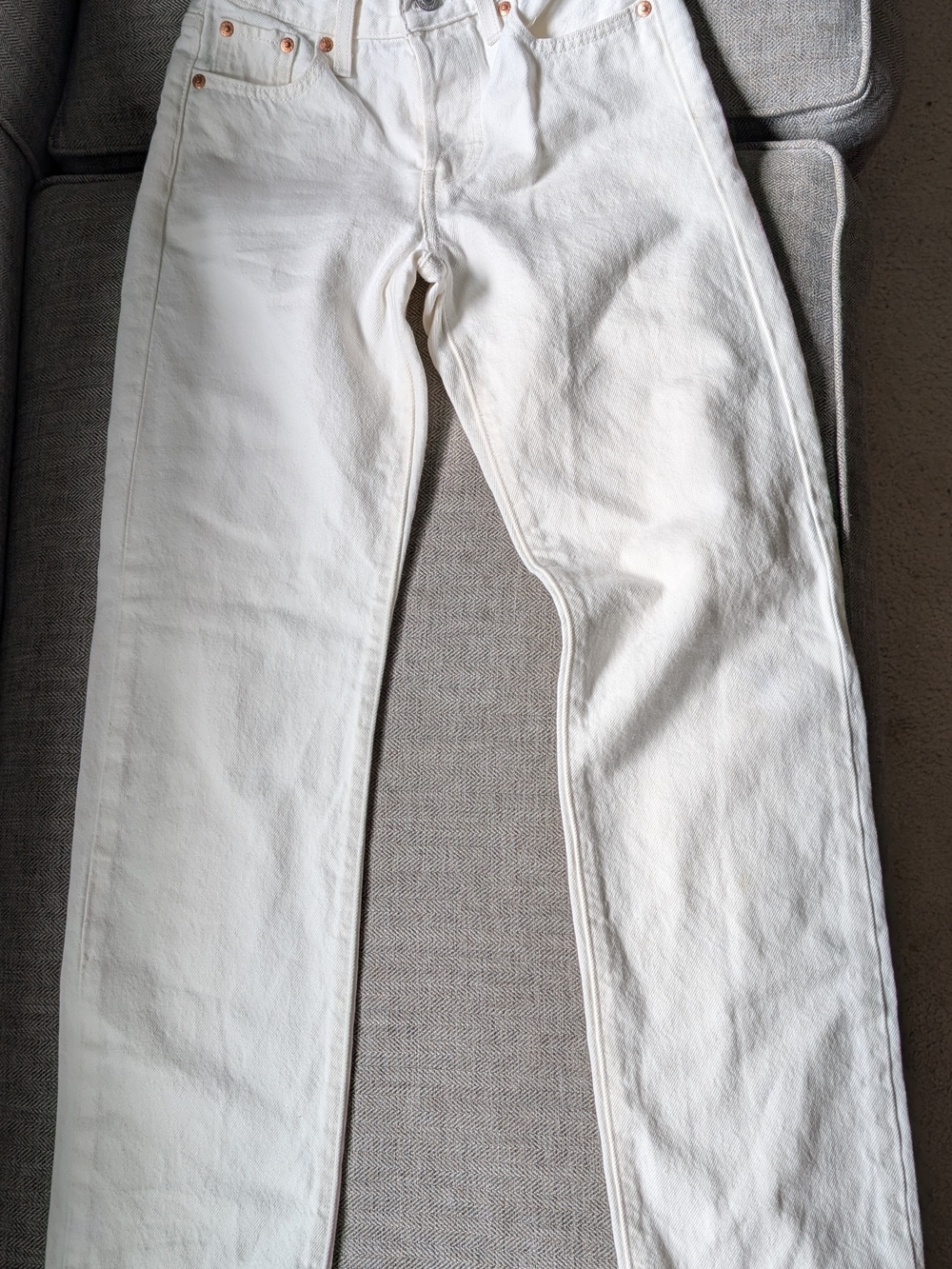 LEVI Women's Off White Straight-Leg Jeans